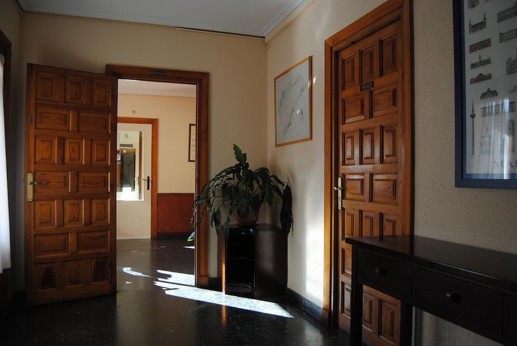 Hostal El Mirador Ла-Ластрілья Екстер'єр фото